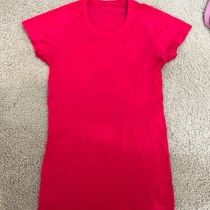 Lululemon Swiftly Tech Short Sleeve Shirt